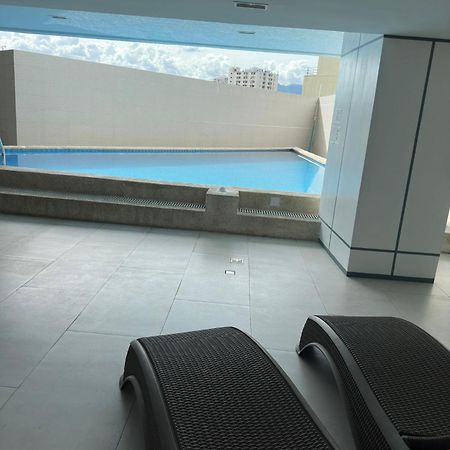 Modern & Comfy Studio - Steps From Ayala Mall, Cebu City Eksteriør billede